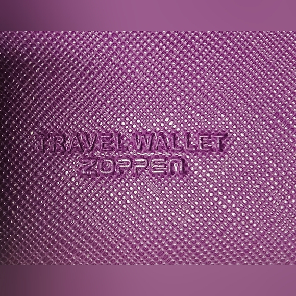Womens Medium Size Travel Wallet Color Purple Coated Canvas Multiple Compartment - Picture 3 of 12